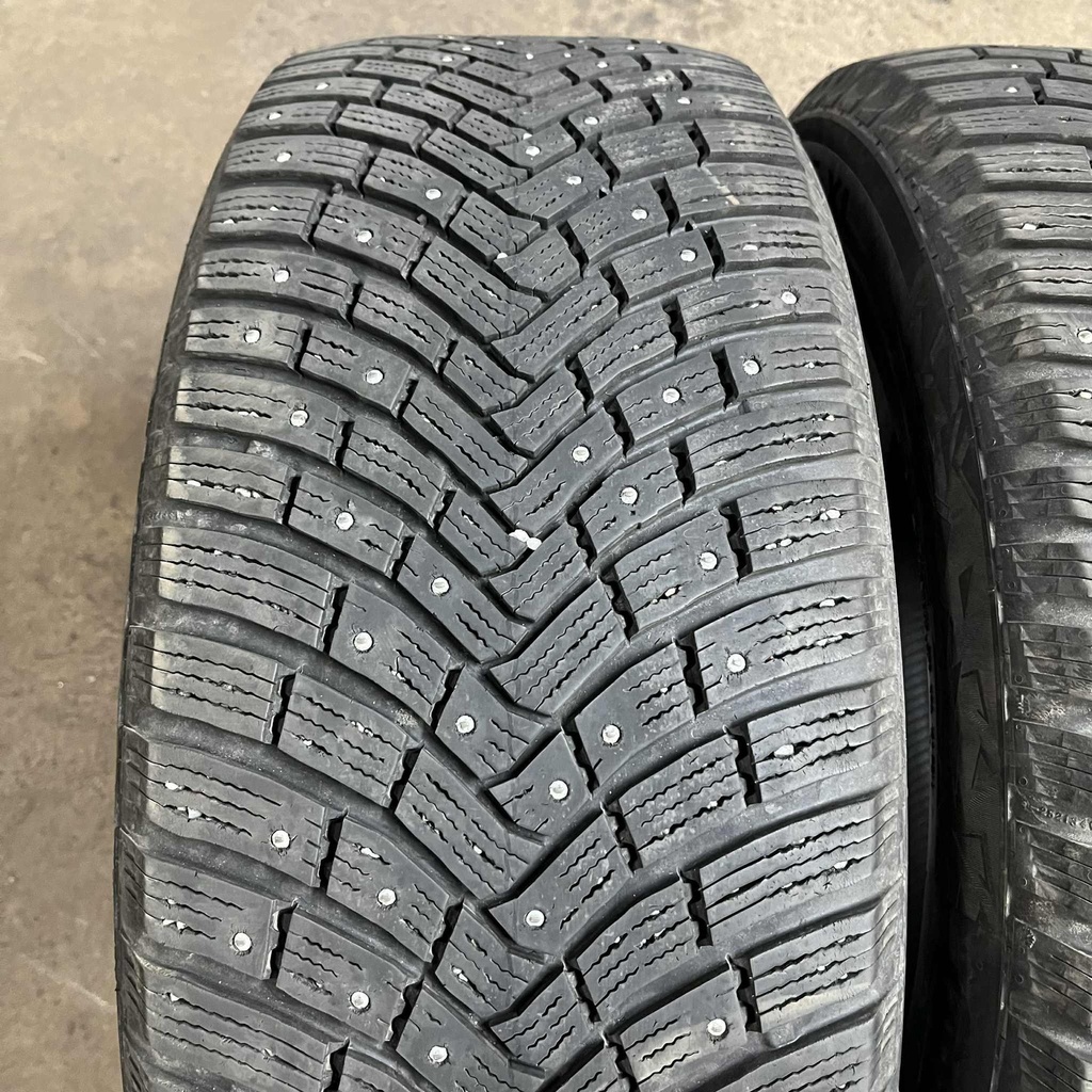 19" - 255/55r19 Continental IceContact 3 (2 kpl) 