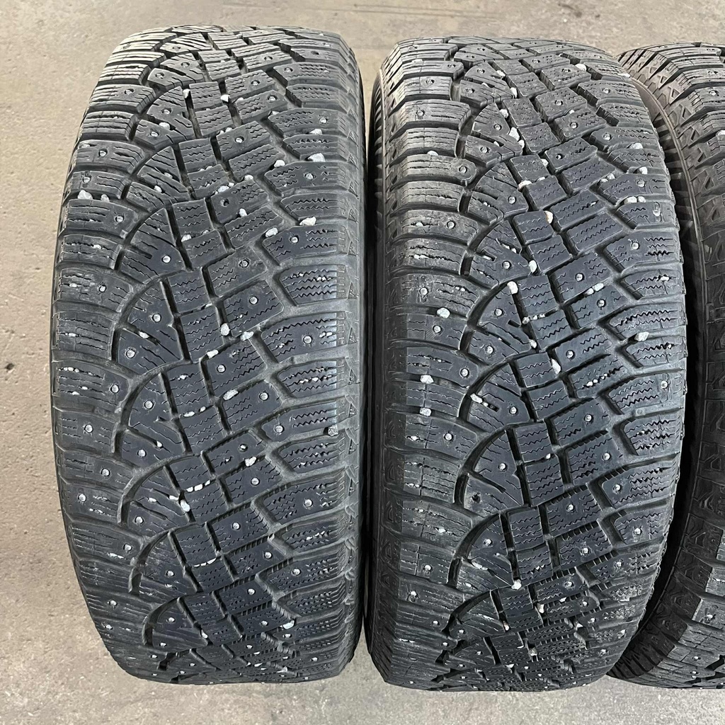 16" - 215/60r16 Continental IceContact 2 