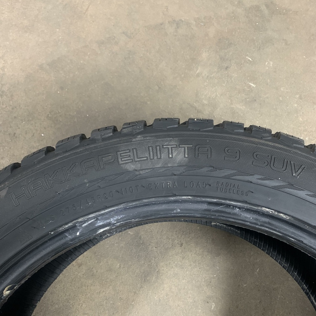 20" - 275/45r20 Nokian Tyres Hakkapeliitta 9 (1 kpl) 