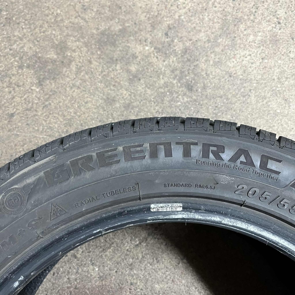 16" - 205/55r16 Greentrac Winter Master D1 (2 kpl) 