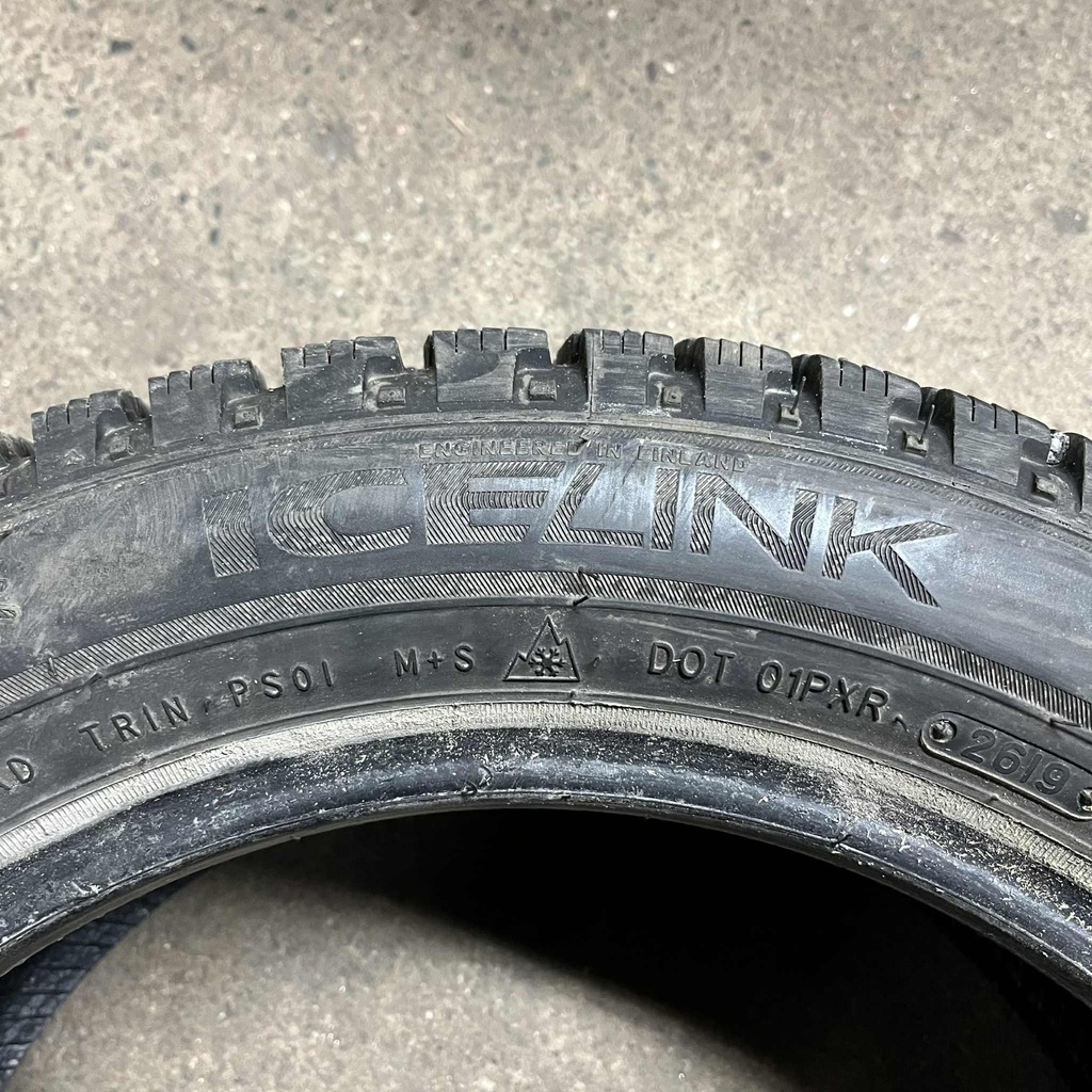 16" - 205/55r16 Triangle Icelink PS01 (2 kpl) 