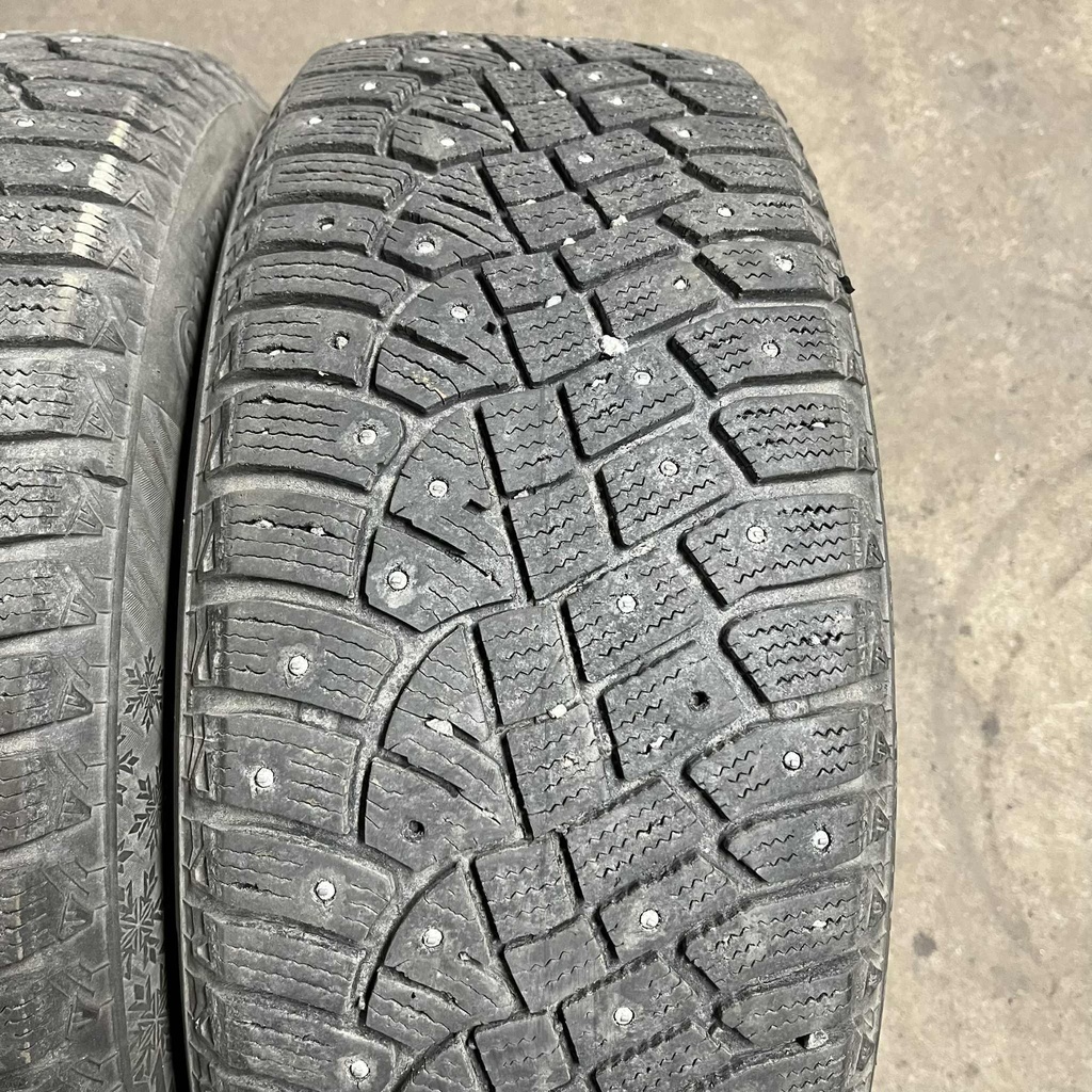 16" - 205/55r16 Continental IceContact 2 