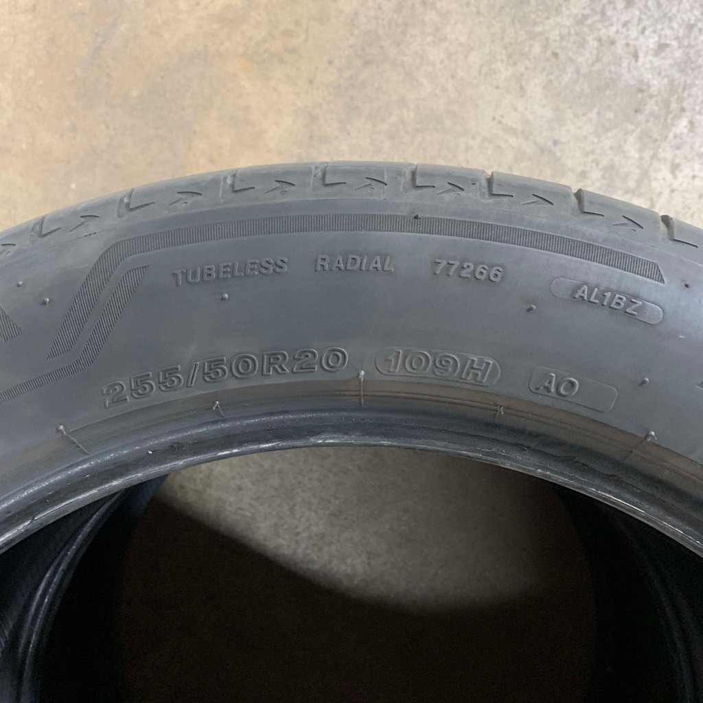 20" - 255/50r20 Bridgestone Alenza 001 AO (2 kpl) 