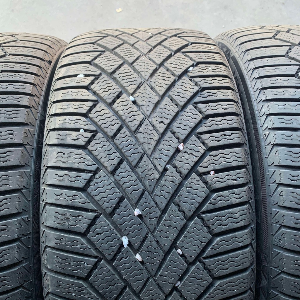 17" - 235/45r17 Continental VikingContact 7 