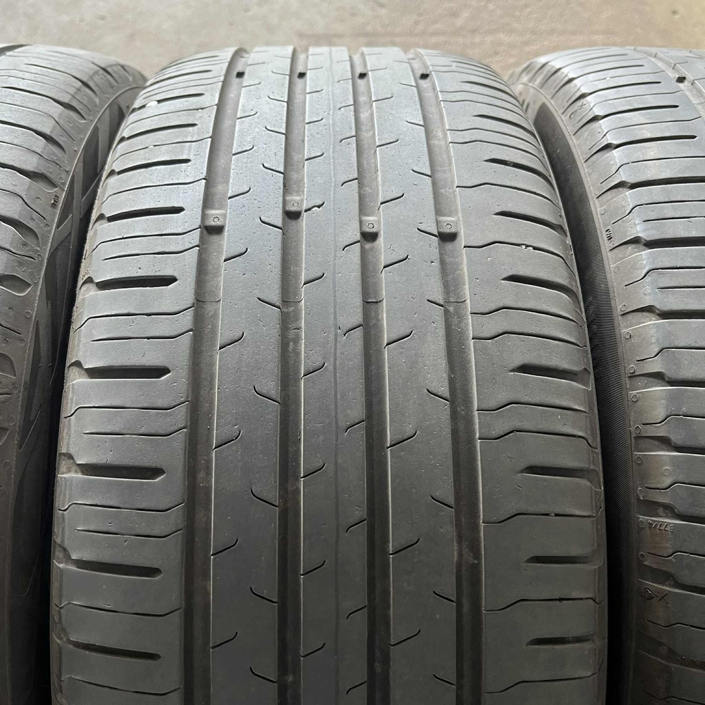 16" - 215/45r16 Continental EcoContact 6 