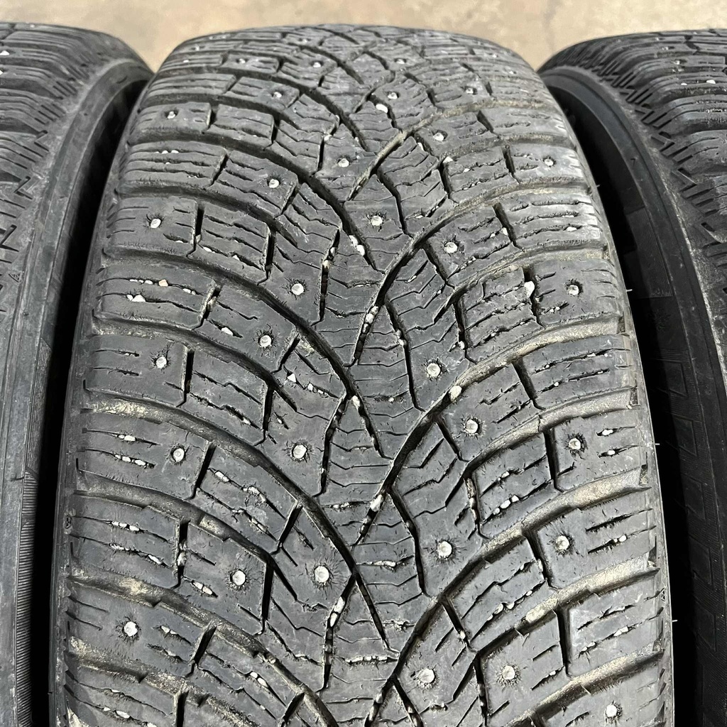 19" - 235/55r19 Triangle IceLynx TI501 