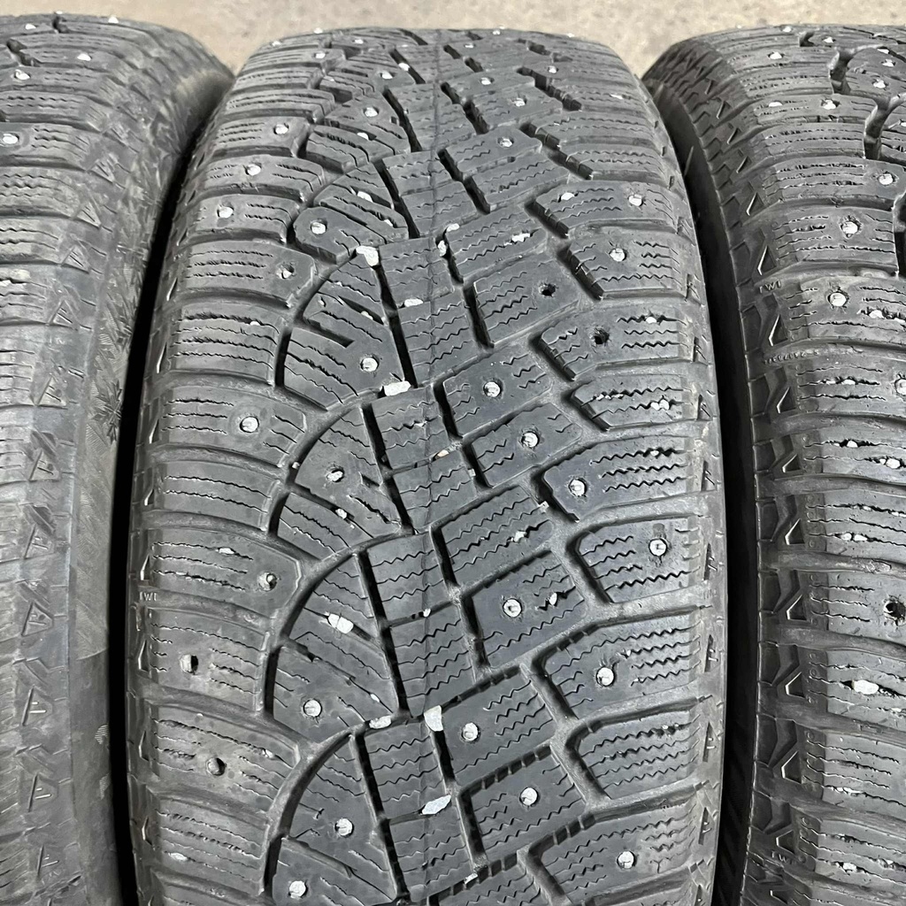 16" - 205/55r16 Continental IceContact 2 
