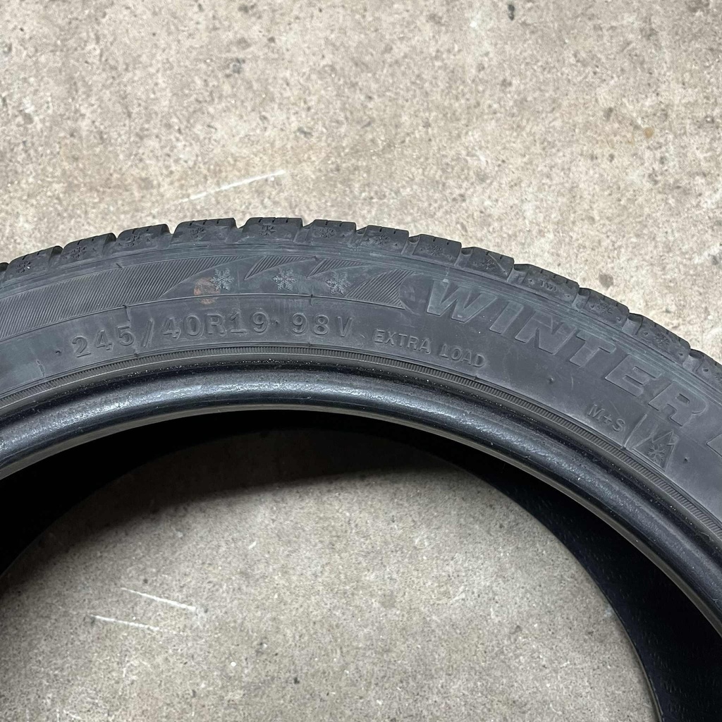 19" - 245/40r19 Leao Winter Defender UHP (2 kpl) 