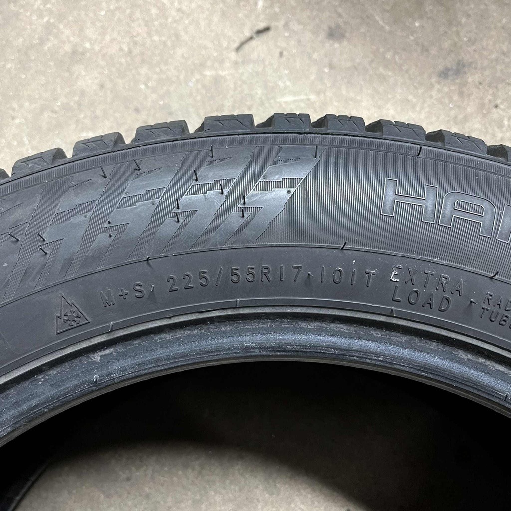 17" - 225/55r17 Nokian Tyres Hakkapeliitta 10 (2 kpl) 