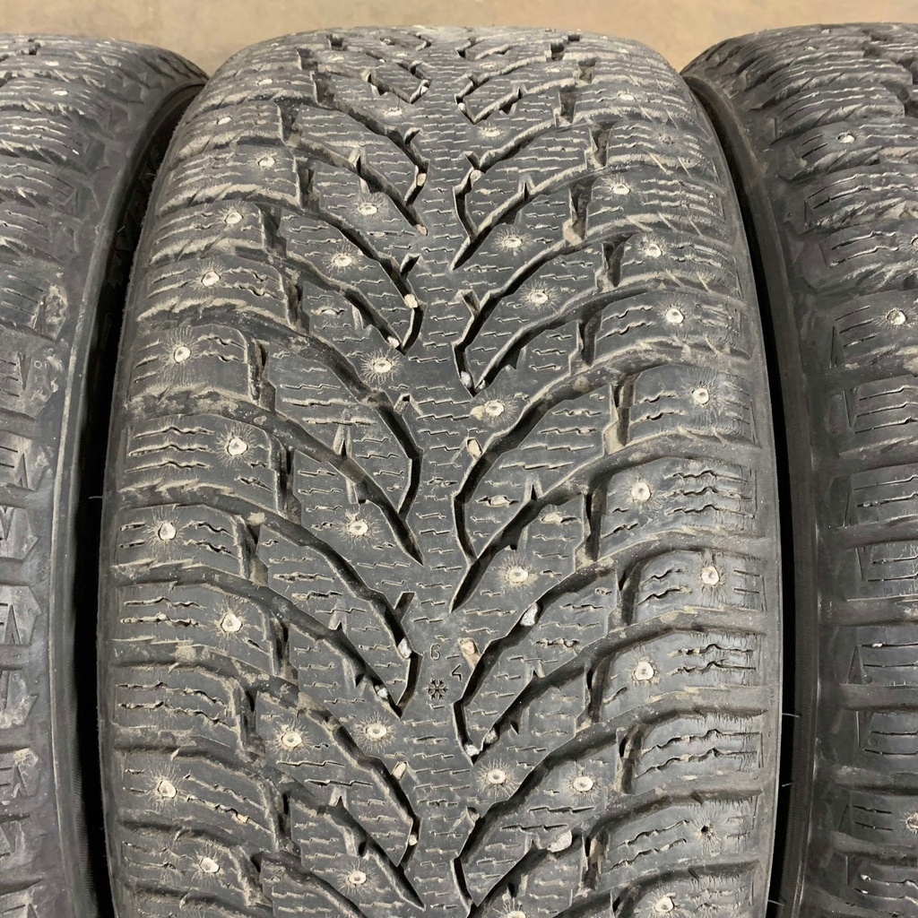 19" - 255/40r19 Nokian Tyres Hakkapeliitta 9 