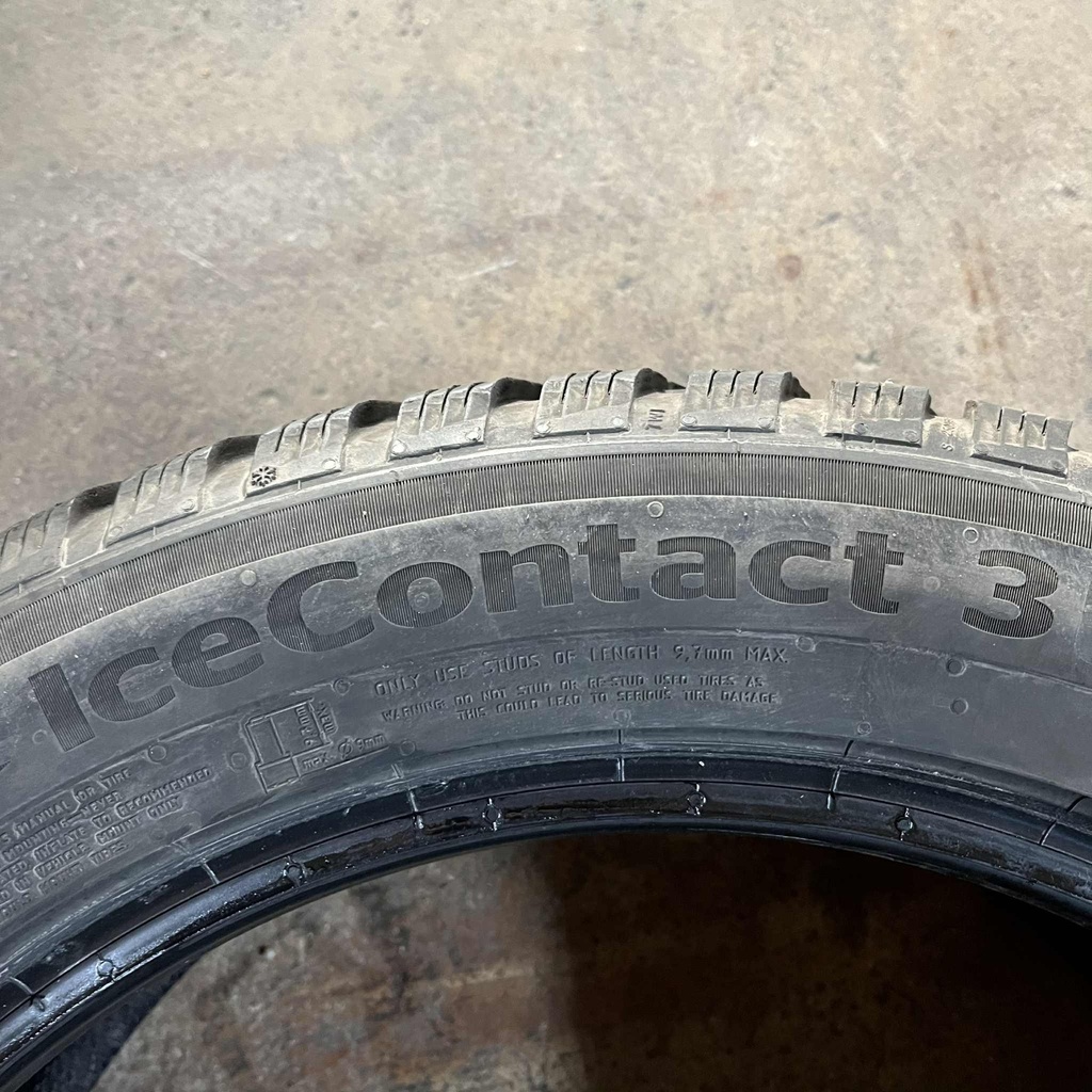 17" - 225/50r17 Continental IceContact 3 (2 kpl) 