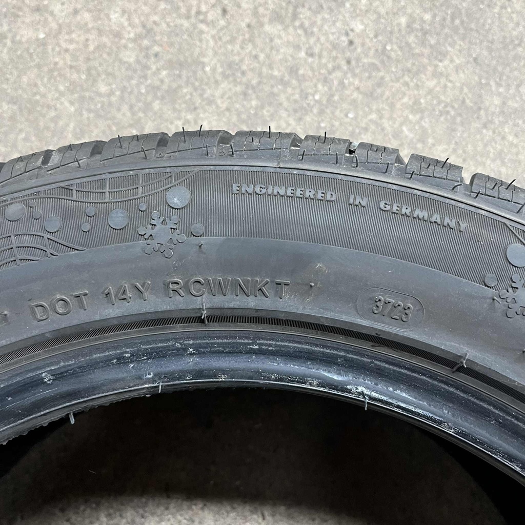 16" - 205/55r16 Greentrac Winter Master D1 (2 kpl) 