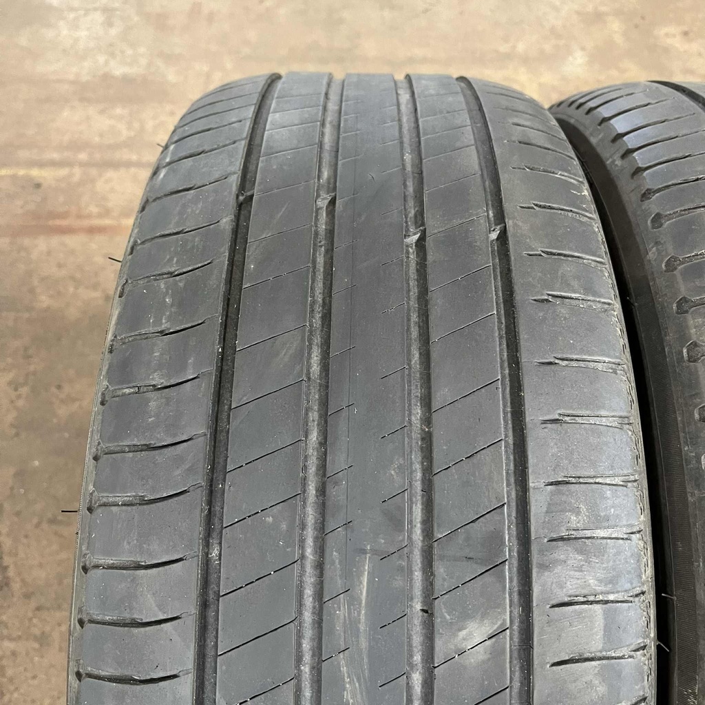 20" - 255/45r20 Michelin Latitude Sport 3 VOL Acoustic 