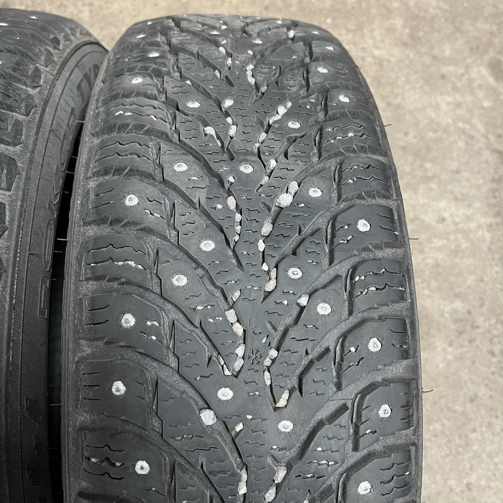 15" - 185/60r15 Nokian Tyres Hakkapeliitta 9 