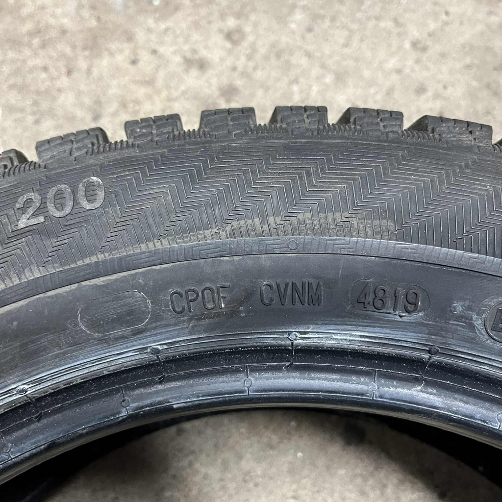 16" - 205/55r16 Gislaved Nord*Frost 200 