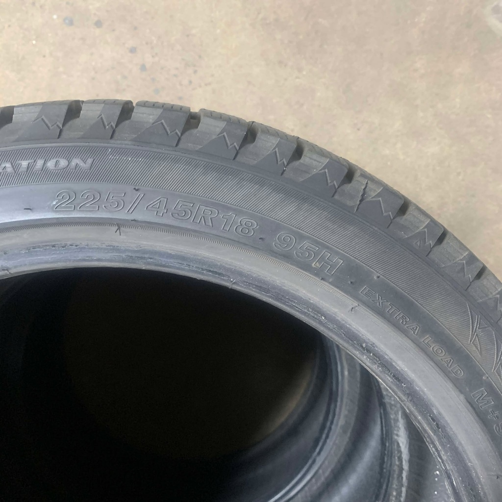 18" - 225/45r18 Goodride SW618 