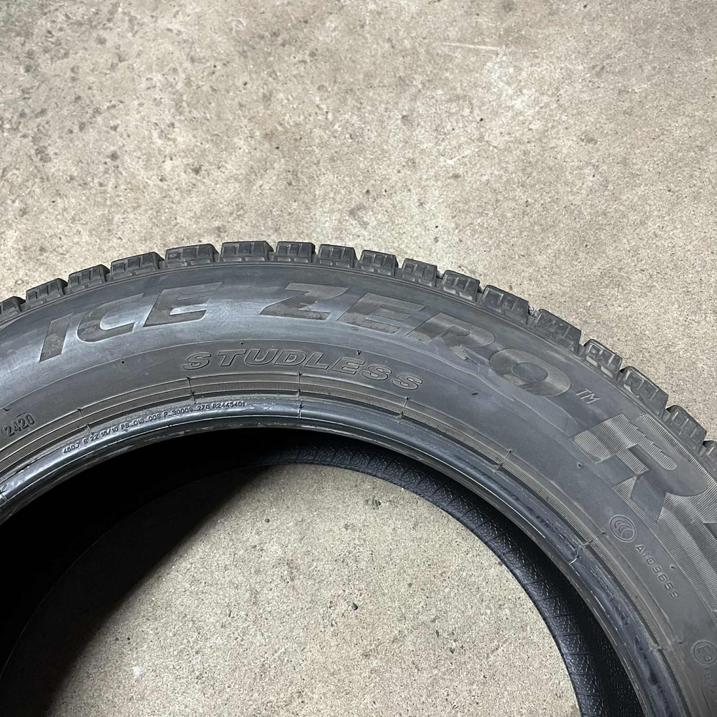 18" - 235/55r18 Pirelli Winter Ice Zero FR 