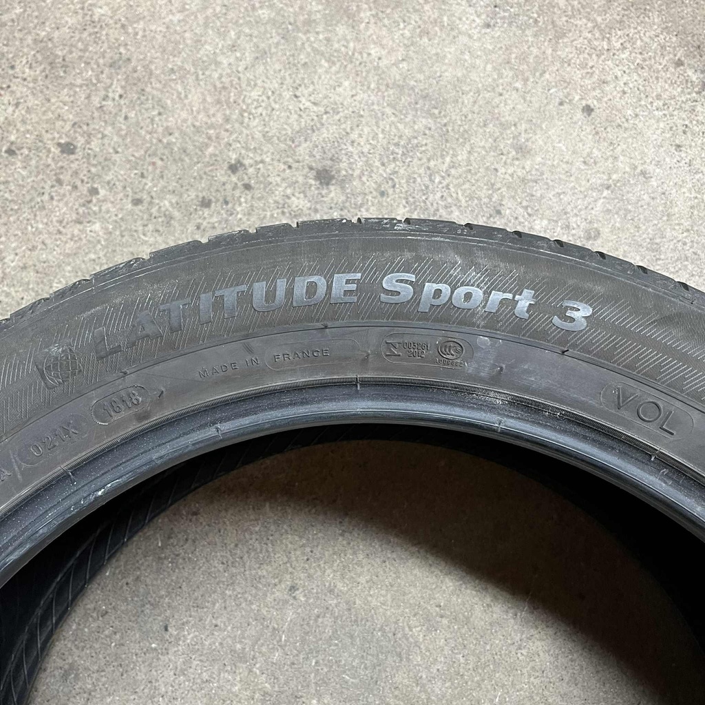 20" - 255/45r20 Michelin Latitude Sport 3 VOL Acoustic 