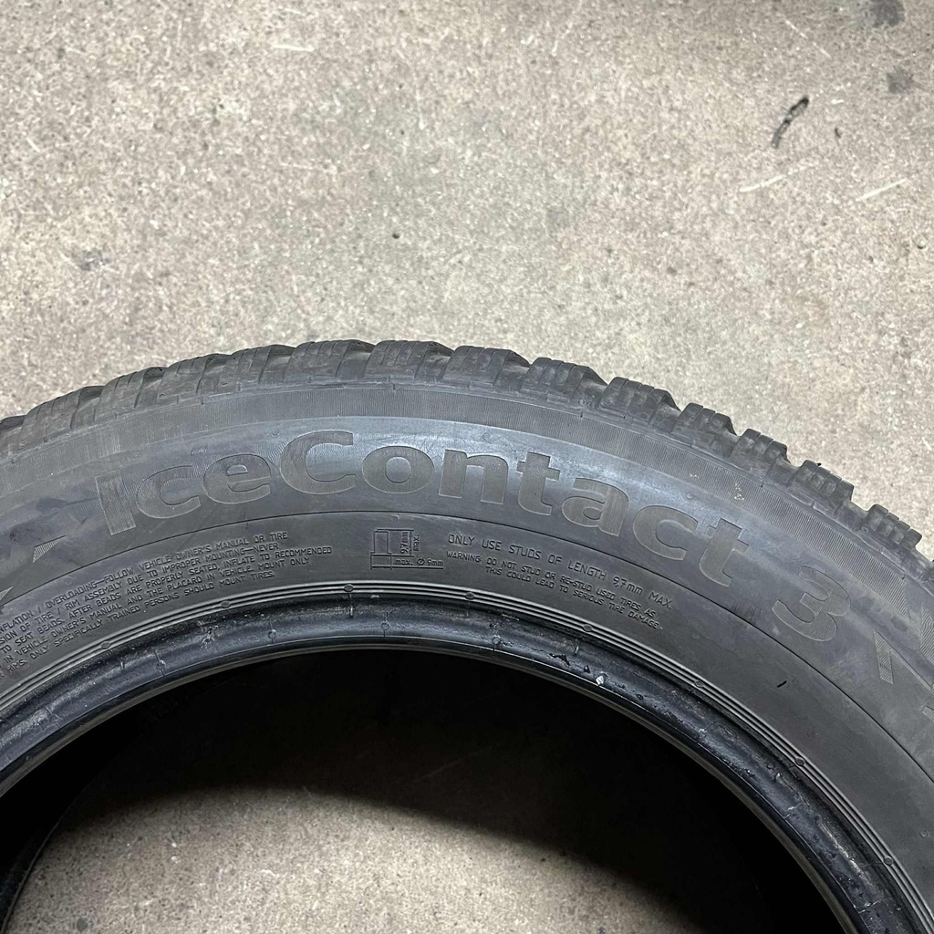 16" - 215/60r16 Continental IceContact 3 