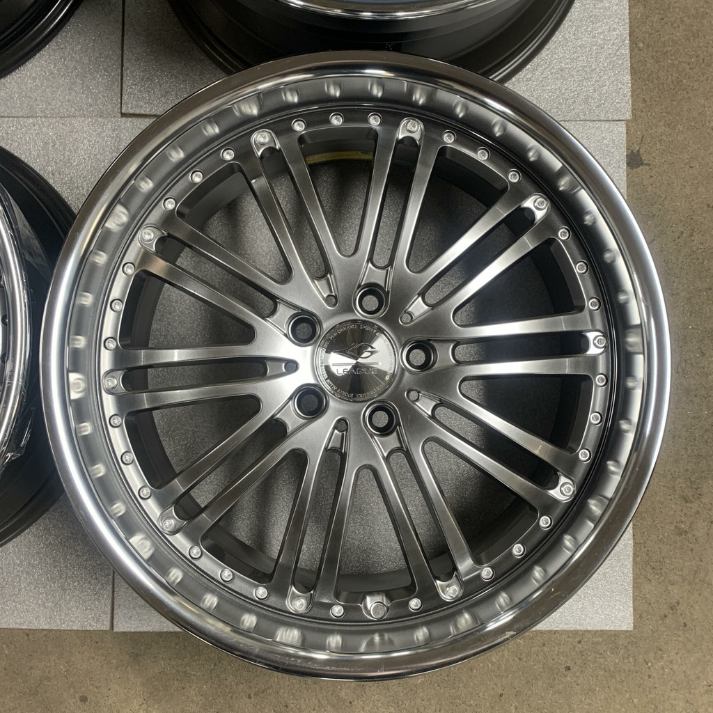 LEAGUE LG243 8.5x20 5/120 ET35 CB72.6