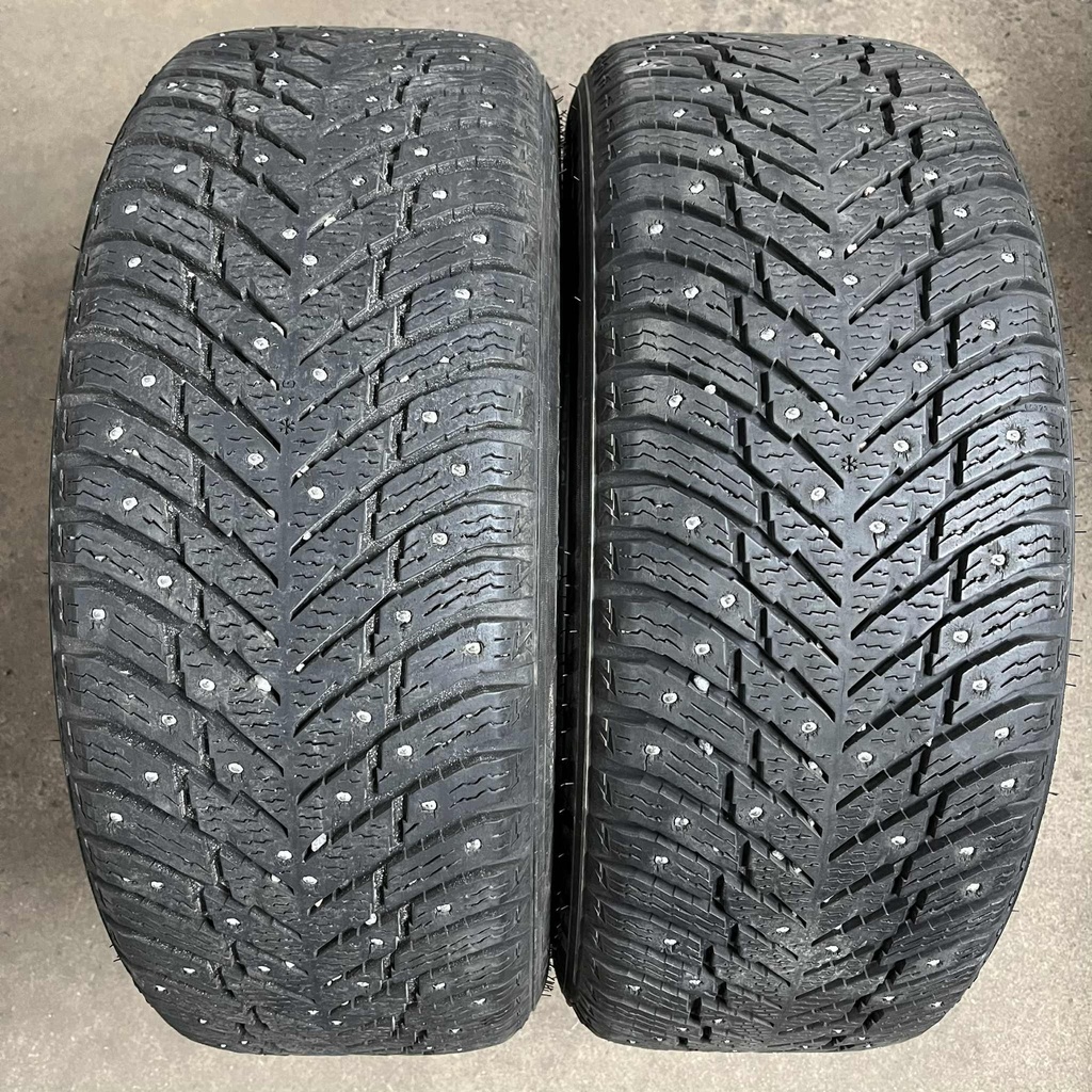 17" - 225/55r17 Nokian Tyres Hakkapeliitta 10 (2 kpl)